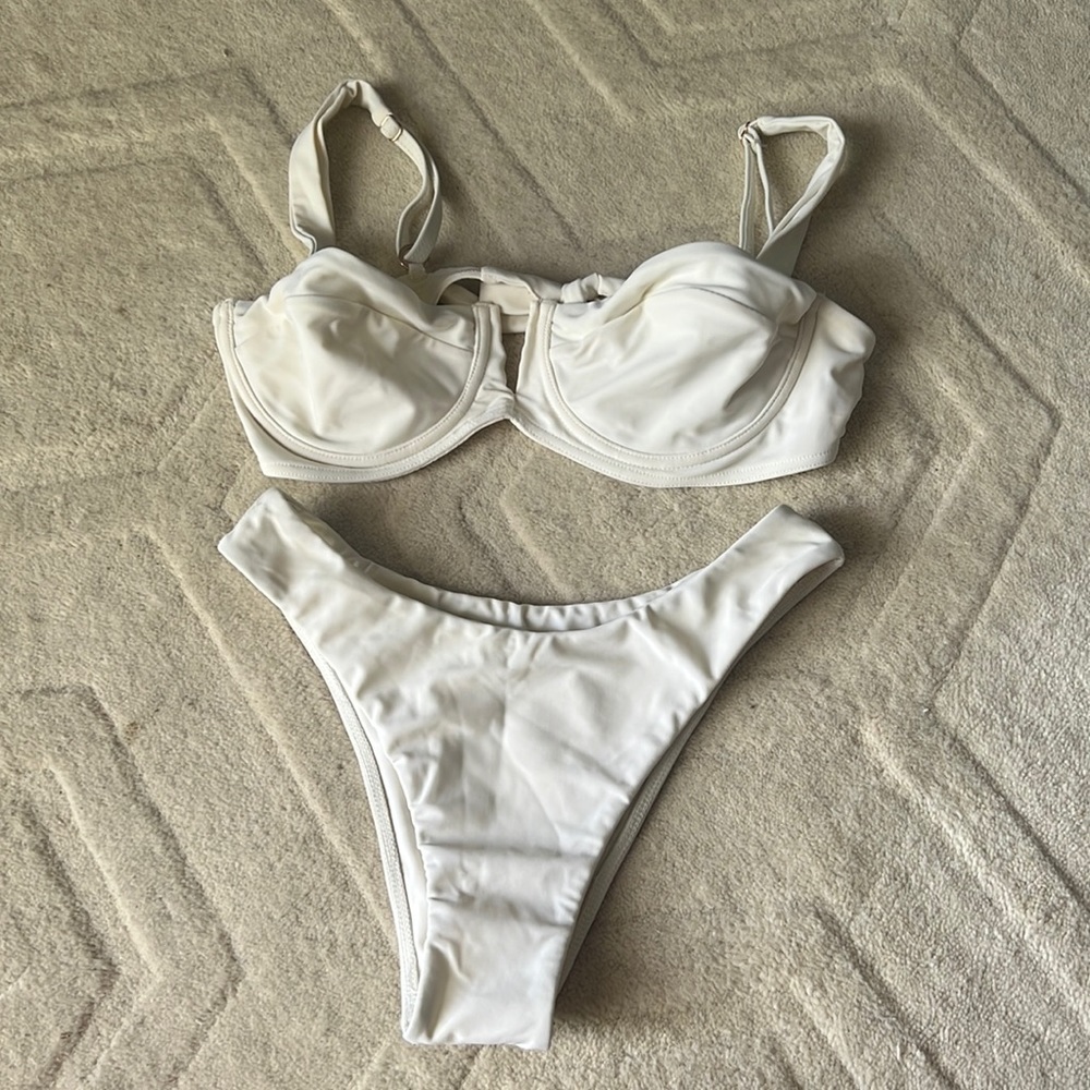 Monday Swimwear *best selling* clovelly set
